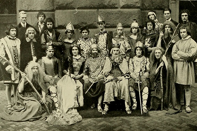 1913 cast of MacBeth, Boston College