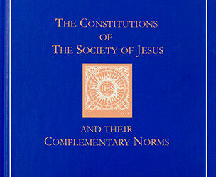Front cover of the volume The Constitutions of the Society of Jesus and Their Complementary Norms: A Complete English Translation of Official Latin Texts